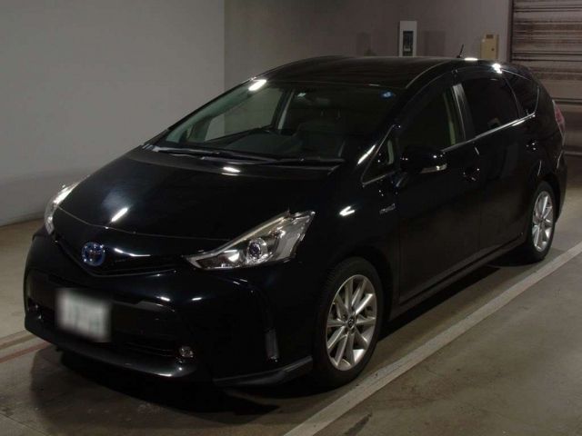 2005 Toyota Prius alpha ZVW41W 2015 г. (TAA Chubu)